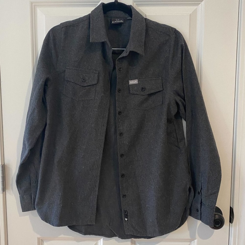Burnside Grey Button Down Shirt with Trillium Brewery Logo -‎ Size Small